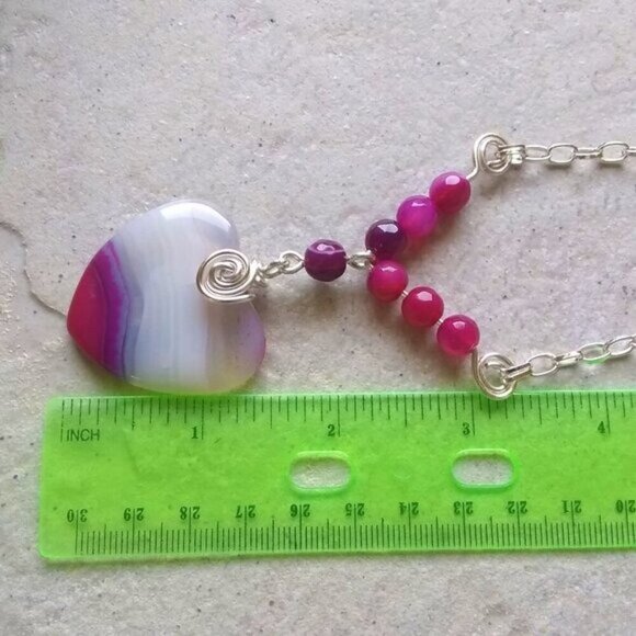 Sweetheart Alert! Rose Pink & White Agate Heart Necklace - Lovely Gift 4 Her! - Picture 6 of 8